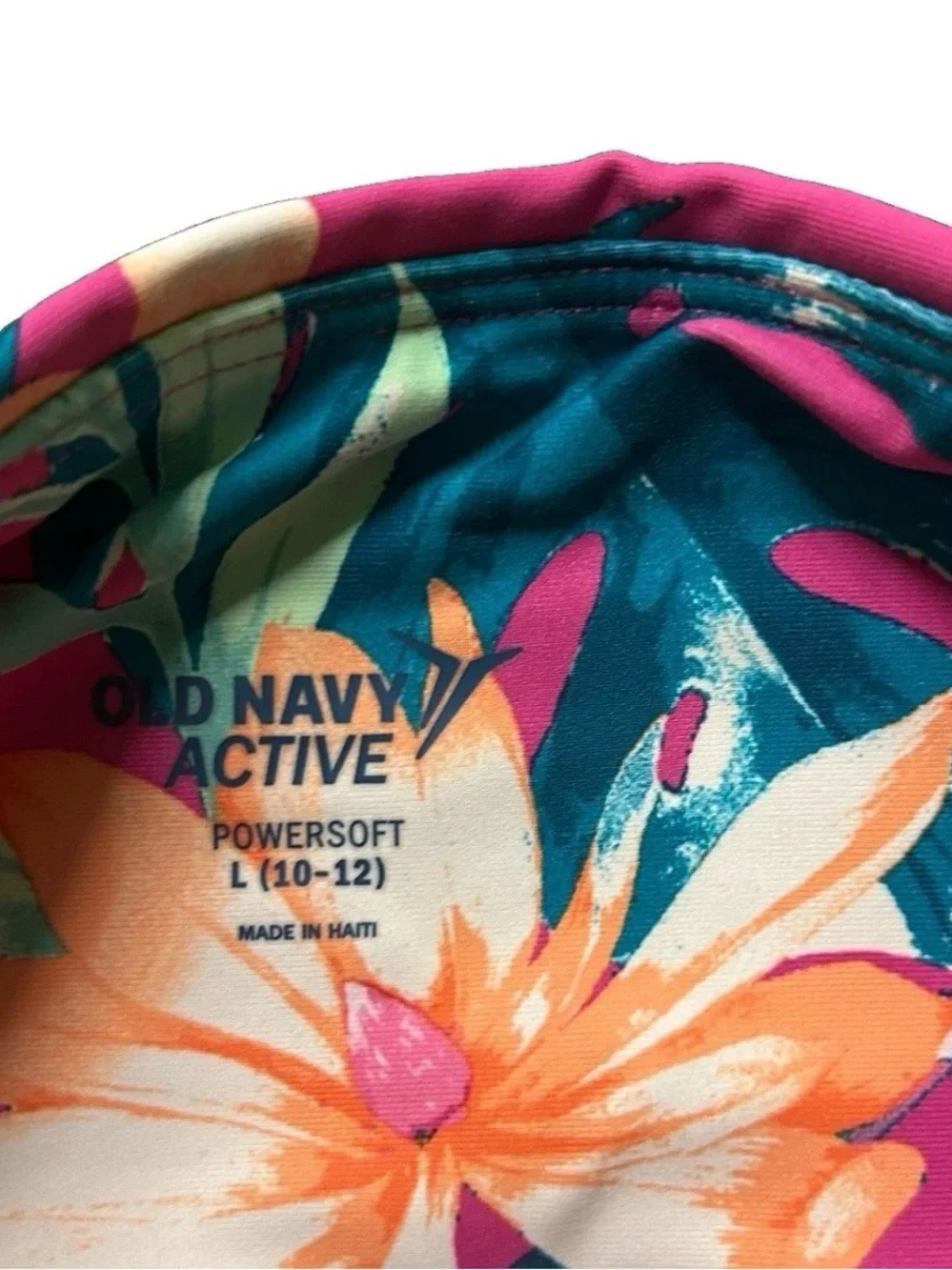 Girl’s Old Navy Active Power Soft Floral Biker Shorts Size Large (10/12)